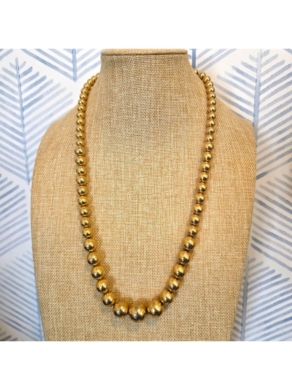 Vintage Gold Tone Graduated 24" Beaded Necklace